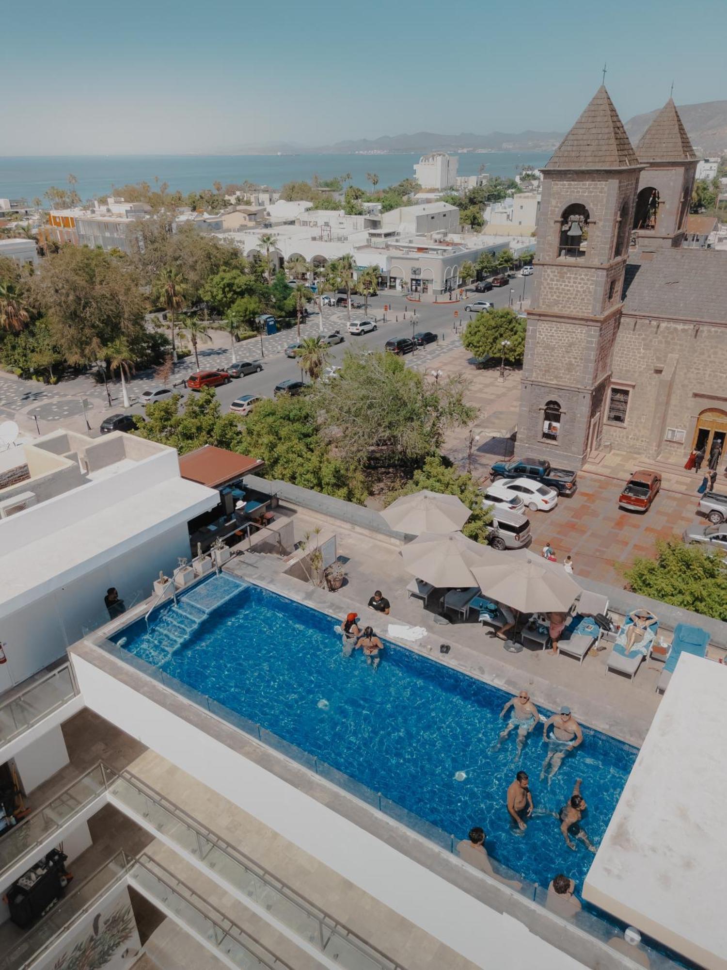 Hotel Catedral La Paz Exterior photo Aerial view of the rooftop pool at the Hotel Indigo, Perth